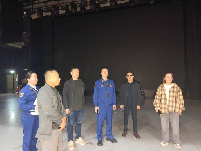 固安全底线，共筑校园消防坚实防线      —我校实验剧场消防整改验收圆满收官